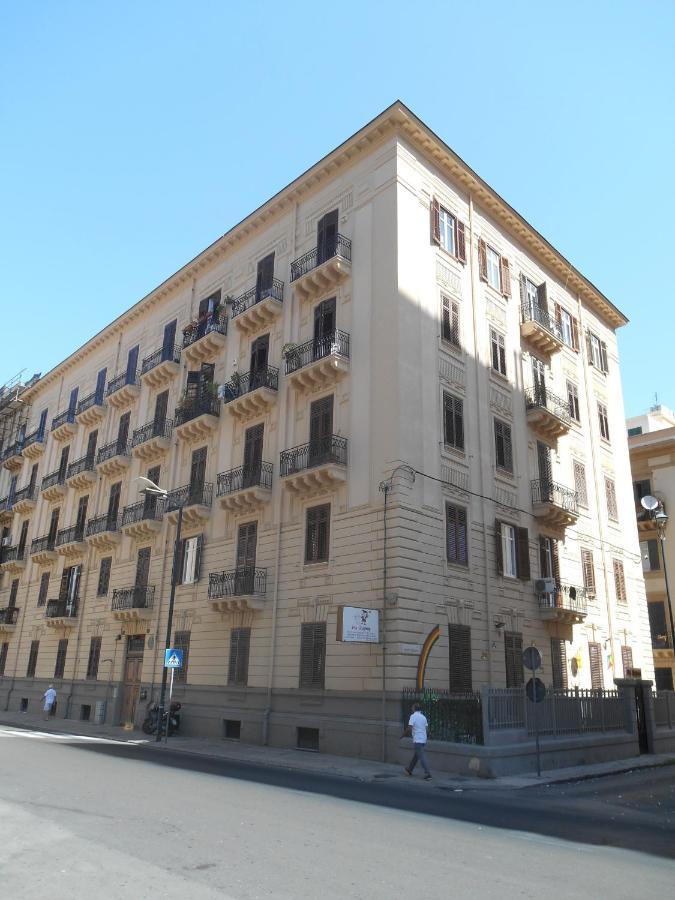 4You Palermo Exteriör bild